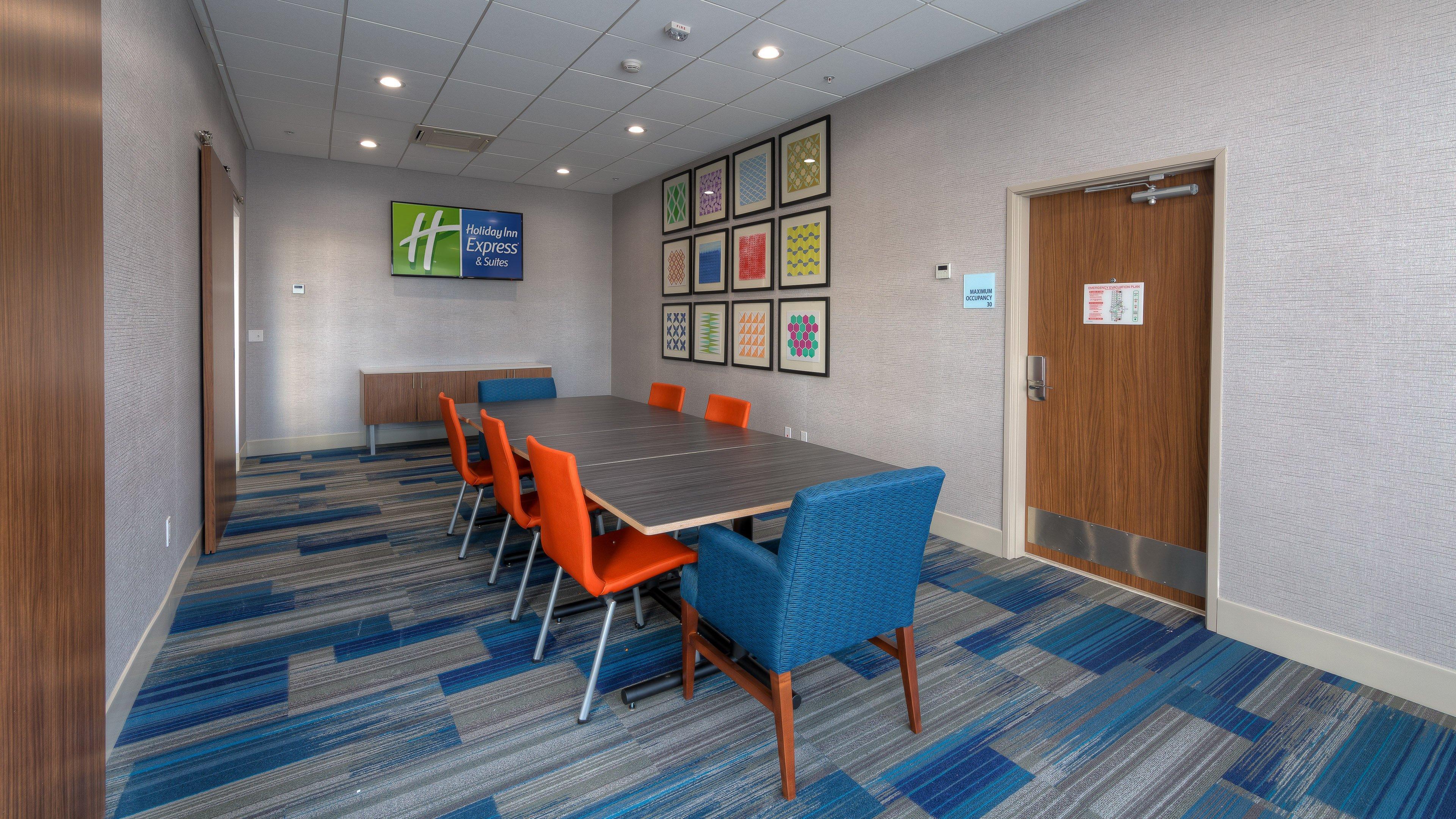 Holiday Inn Express & Suites Tulsa Midtown By Ihg Extérieur photo